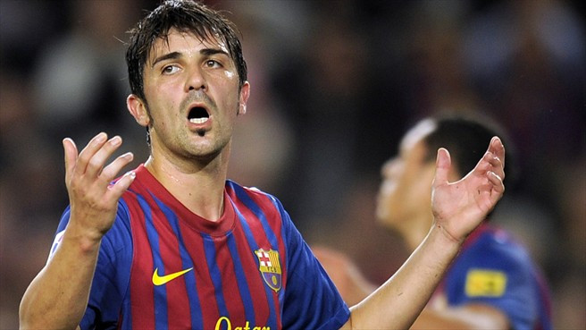 Góc ảnh: Villa ôm đầu, Messi sút trượt 11m, Pep cúi mặt ảnh 9