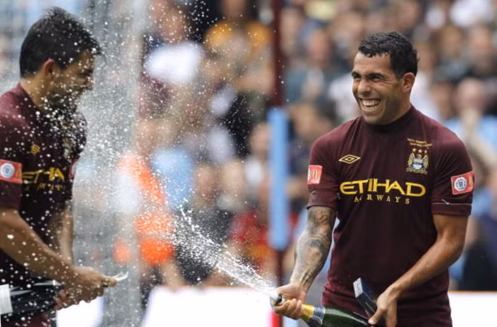 Aguero & Tevez có một trận đấu hay khi thể hiện họ đang là một trong những cặp bài trùng tốt nhất Premier League. Vấn đề duy nhất: Mario Balotelli.