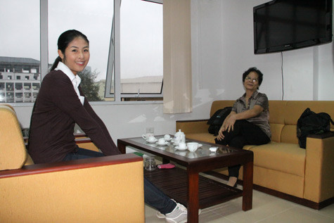 Hoa hậu Ngọc Hân và nhà hảo tâm đang chuẩn bị cho chuyến hành trình đầy ý nghĩa