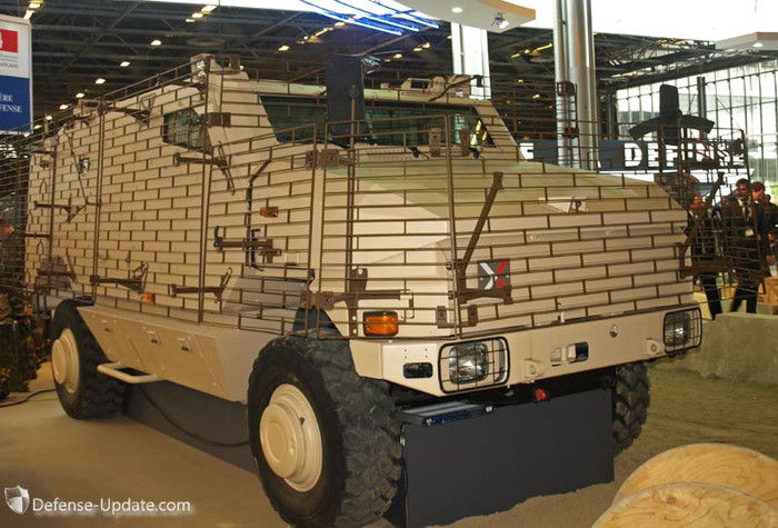 Xe bọc thép chở quân Aravis của Pháp. Xe bọc thép chở quân Aravis của Pháp.