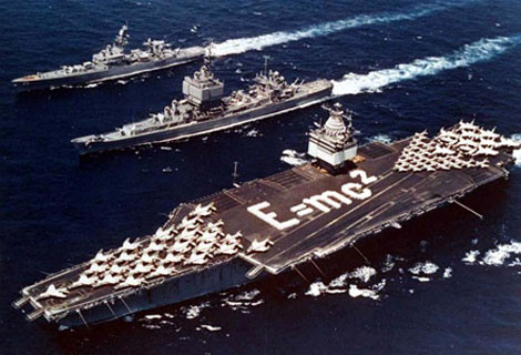 Đoàn tàu sân bay Carl Winson thăm Hồng Kông vào tháng 5/2011. alt