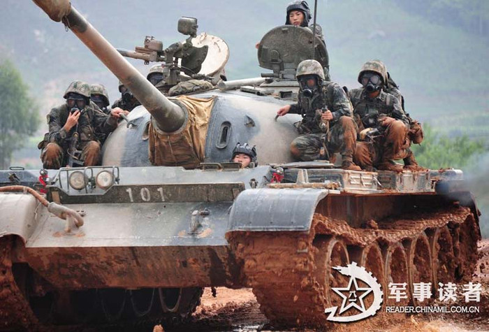 Trung Quốc (11/9): Quân khu Nam Kinh Trung Quốc tập trận bắn đạn thật. Trung Quốc (11/9): Quân khu Nam Kinh Trung Quốc tập trận bắn đạn thật.