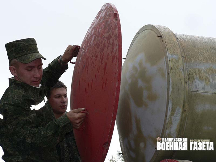 Bộ đội tên lửa Belarus diễn tập. Bộ đội tên lửa Belarus diễn tập.