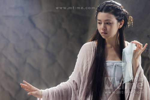 Trần Nghiên Hy bị chê quá béo khi vào vai Tiểu Long Nữ