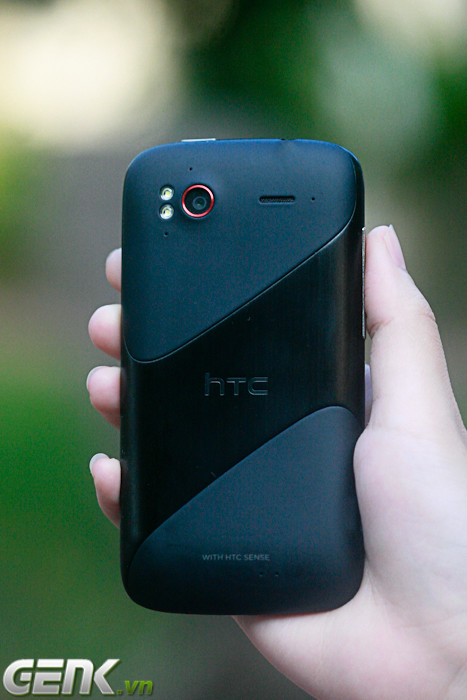 8 smartphone có thiết kế xuất sắc nhất 2011 ảnh 7 8 smartphone có thiết kế xuất sắc nhất 2011 ảnh 7