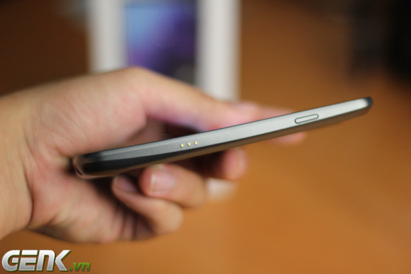 8 smartphone có thiết kế xuất sắc nhất 2011 ảnh 11 8 smartphone có thiết kế xuất sắc nhất 2011 ảnh 11