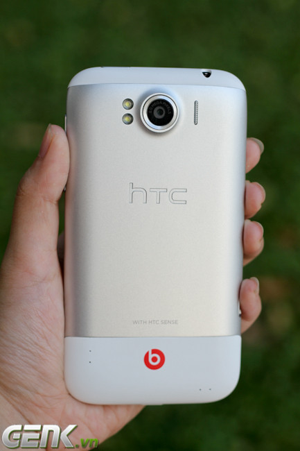 8 smartphone có thiết kế xuất sắc nhất 2011 ảnh 14 8 smartphone có thiết kế xuất sắc nhất 2011 ảnh 14