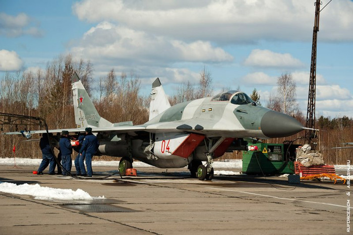 MiG-29SMT số hiệu 04