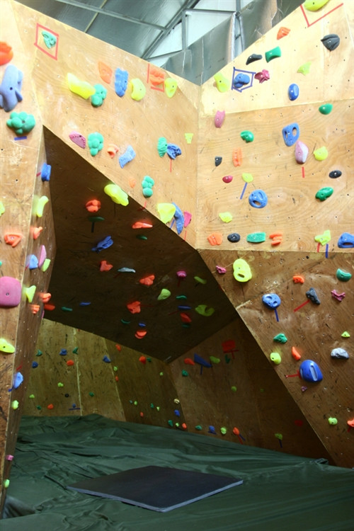 Giải đấu được chia làm ba hạng mục gồm: Người mới bắt đầu; Trung cấp; Chuyên nghiệp. Ở mỗi hạng mục là sự phân cấp về độ khó của quãng đường; luật chơi với yêu cầu cao hơn; thời gian… Giải đấu được chia làm ba hạng mục gồm: Người mới bắt đầu; Trung cấp; Chuyên nghiệp. Ở mỗi hạng mục là sự phân cấp về độ khó của quãng đường; luật chơi với yêu cầu cao hơn; thời gian…