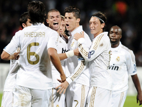 Real đang hội tụ nhiều yếu tố thuận lợi để hạ gục Barcelona. Real đang hội tụ nhiều yếu tố thuận lợi để hạ gục Barcelona.