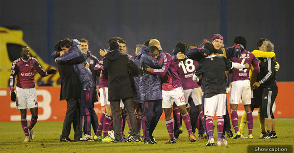 Lyon thắng đậm.