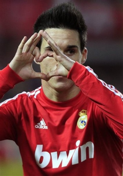 Callejon vẫn ghi bàn rất đều đặn mỗi khi được vào sân thi đấu. Callejon vẫn ghi bàn rất đều đặn mỗi khi được vào sân thi đấu.