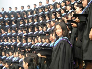 Nếu quy định trên được nhân rộng thì những sinh viên NCL sau khi tốt nghiệp biết sẽ ra sao? (Ảnh MH) Nếu quy định trên được nhân rộng thì những sinh viên NCL sau khi tốt nghiệp biết sẽ ra sao? (Ảnh MH)