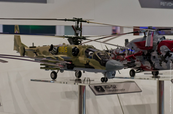 Trực thăng tấn công “cá sấu” Ka-52 của Nga. Trực thăng tấn công “cá sấu” Ka-52 của Nga.