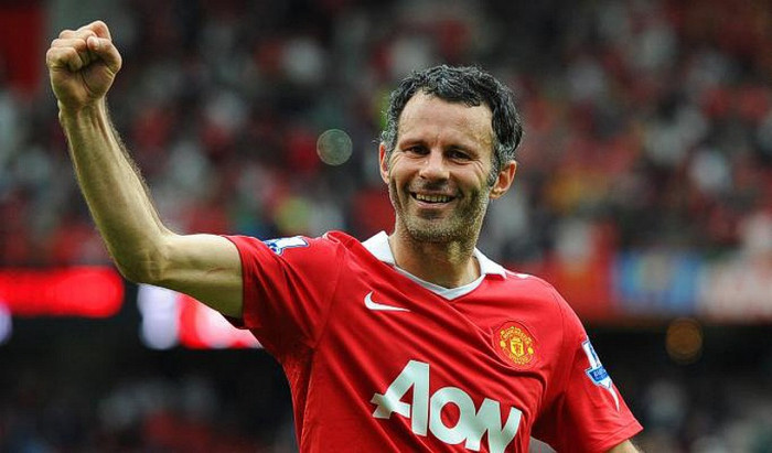 5. Ryan Giggs: Điểm mạnh – Một thủ lĩnh lớn ở Old Trafford từ trước tới nay; Luôn đề cao tinh thần chuyên nghiệp; Rất thích hợp nếu là người thừa hưởng (chứ không phải kế tục) di sản của Sir Alex (giống như Tito với Pep). Điểm yếu – Con số 0 trong kinh nghiệm huấn luyện.