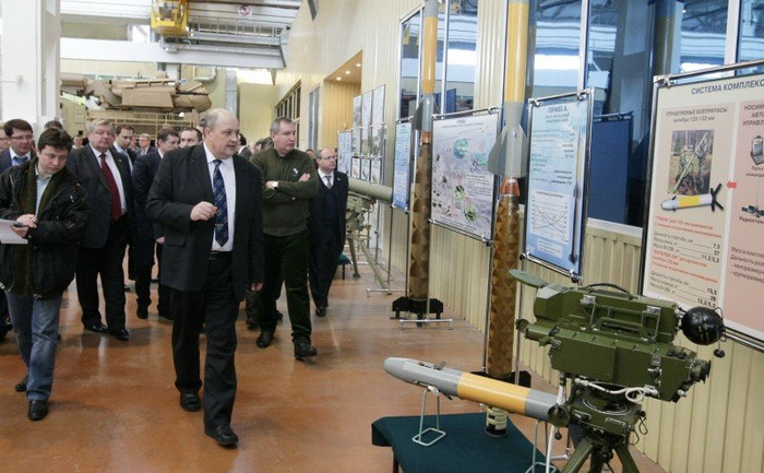 Tên lửa chống tăng có điều khiển tầm xa Hermes Tên lửa chống tăng có điều khiển tầm xa Hermes