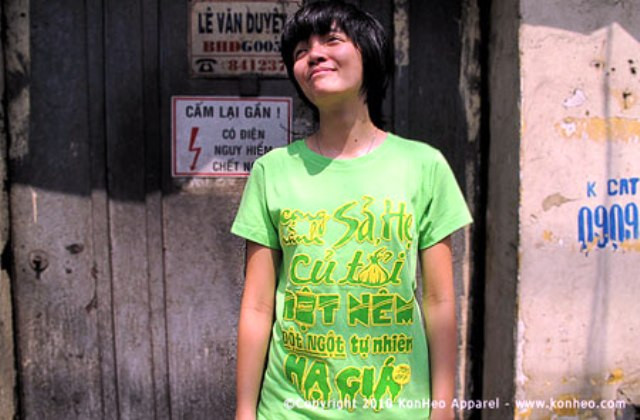 Nguy hiểm ở ngay đằng sau của bạn. Nguy hiểm ở ngay đằng sau của bạn.