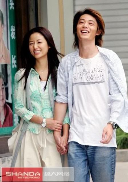 Lâm Tâm Như và Hoắc Kiến Hoa trong Xe điện ngầm Lâm Tâm Như và Hoắc Kiến Hoa trong Xe điện ngầm