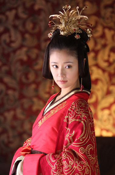 Sau một khoảng thời gian dài vắng bóng, người đẹp quay lại với bộ phim cổ trang "Mỹ nhân tâm kế" khiến khán giả lại một lần nữa chìm đắm trong sắc đẹp, sự thông minh cơ trí của người đẹp. Tạo hình lung linh, sắc sảo, quyến rũ của cô khiến hàng triệu chàng trai theo dõi bộ phim phải ngây ngất. Ảnh: baidu Xem thêm: 47 tuổi vẫn 'điềm nhiên' diện váy khiếm nhã Sau một khoảng thời gian dài vắng bóng, người đẹp quay lại với bộ phim cổ trang "Mỹ nhân tâm kế" khiến khán giả lại một lần nữa chìm đắm trong sắc đẹp, sự thông minh cơ trí của người đẹp. Tạo hình lung linh, sắc sảo, quyến rũ của cô khiến hàng triệu chàng trai theo dõi bộ phim phải ngây ngất. Ảnh: baidu Xem thêm: 47 tuổi vẫn 'điềm nhiên' diện váy khiếm nhã