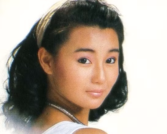 Ở mọi góc cạnh, mọi thời điểm vẻ đẹp đó là minh chứng rõ ràng nhất có câu "mỹ nữ trời ban". Đẹp không cần dao kéo, không cần photoshop hãy trang điểm cầu kỳ như ngày nay. Ảnh: Baidu Xem thêm: Cơn sốt 'thiên sứ' 9X: Vẻ đẹp hiện đại hớp hồn phái mạnh