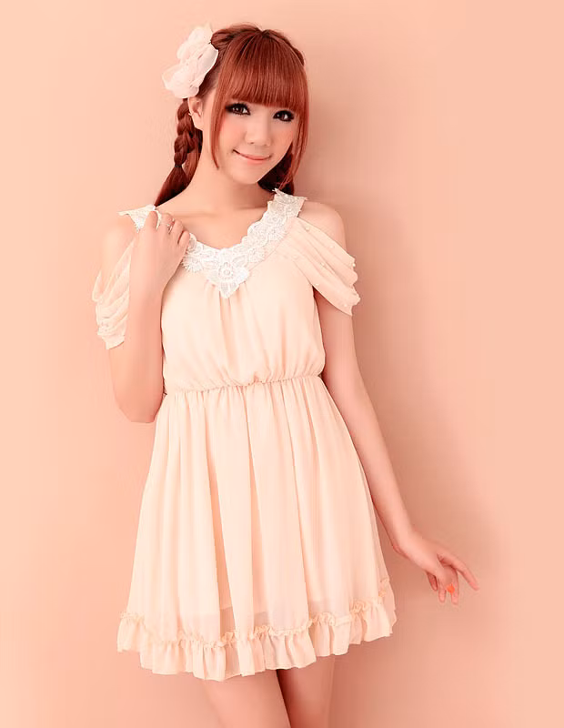 Nhẹ nhàng, thanh thoát trông bạn như một cô gái vừa bước từ trong cổ tích ra. Xem thêm: 101 kiểu thời trang 'bước ra từ phòng ngủ' của Sao