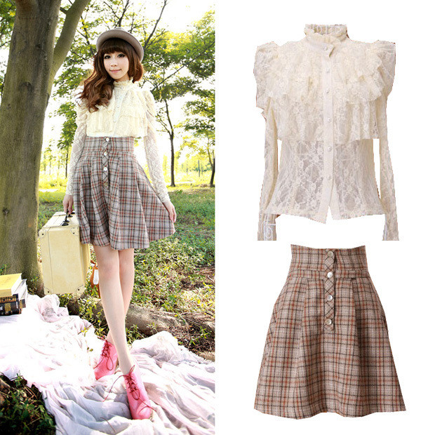 Váy lưng cao ôm sát vòng hai khoe được eo thon nhỏ, cùng áo sơ mi tay bồng giúp bạn tạo cho mình phong cách của một cô công chúa kiêu kỳ và nữ tính. Xem thêm: 10 bộ váy đẹp là niềm mơ ước của thiếu nữ mọi thời đại Váy lưng cao ôm sát vòng hai khoe được eo thon nhỏ, cùng áo sơ mi tay bồng giúp bạn tạo cho mình phong cách của một cô công chúa kiêu kỳ và nữ tính. Xem thêm: 10 bộ váy đẹp là niềm mơ ước của thiếu nữ mọi thời đại