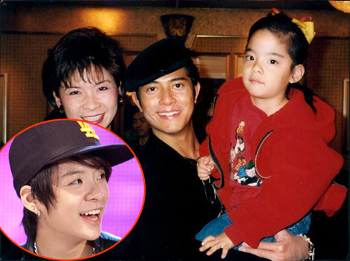 Cô nàng tom boy của nhóm Amber dường như có quan hệ khá thân thiết với ngôi sao Hồng Kông Quách Phú Thành. Xem thêm: Cận cảnh: Sao Hàn "thăng hạng nhan sắc" nhờ trang điểm và phẫu thuật Cô nàng tom boy của nhóm Amber dường như có quan hệ khá thân thiết với ngôi sao Hồng Kông Quách Phú Thành. Xem thêm: Cận cảnh: Sao Hàn "thăng hạng nhan sắc" nhờ trang điểm và phẫu thuật