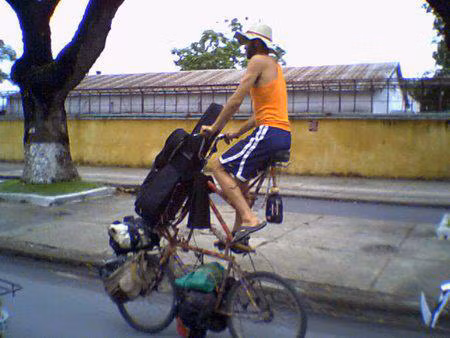 Làm thế nào để trèo lên xe?