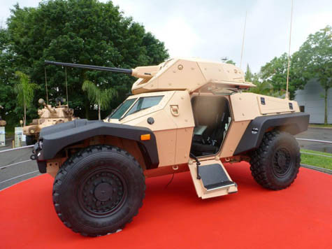 Xe bọc thép CRAB tại triển lãm Eurosatory 2012.