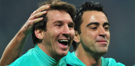 Messi kiến thiết, Xavi ghi bàn.