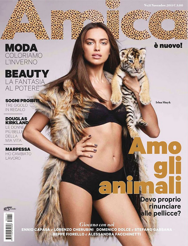 Irina Shayk với trang phục bikini và "tiểu hổ".