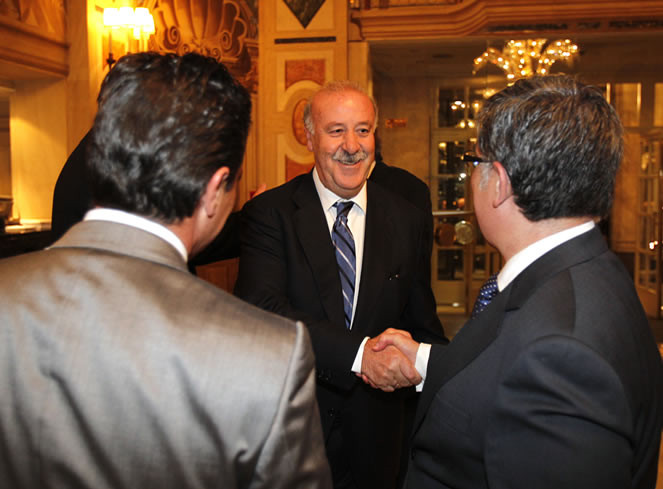 Đến dự đêm Gala thể thao của tờ AS còn có HLV trưởng ĐT TBN Del Bosque.