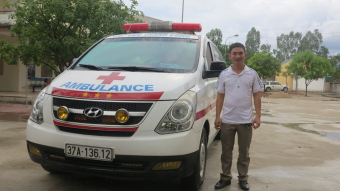 Anh Nguyễn Cảnh Toàn cho biết: “Tôi cũng mới đọc thông tin được biết phía bệnh viện Nhi nói tôi rú còi inh ỏi khi vào viện là hoàn toàn không đúng sự thật" (Ảnh nguồn internet) Anh Nguyễn Cảnh Toàn cho biết: “Tôi cũng mới đọc thông tin được biết phía bệnh viện Nhi nói tôi rú còi inh ỏi khi vào viện là hoàn toàn không đúng sự thật" (Ảnh nguồn internet)