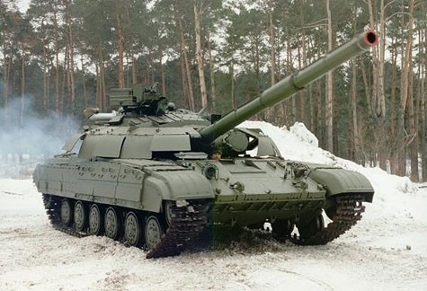 T-55 (trên) và T-64 (dưới). T-55 (trên) và T-64 (dưới).