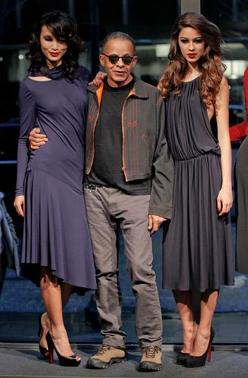 Rõ ràng thông tin đề cập trong thư mời là sai lệch bởi ai cũng biết Huyền Trang mới chính là quán quân của VNTM mùa 1 chứ không phải Tuyết Lan Rõ ràng thông tin đề cập trong thư mời là sai lệch bởi ai cũng biết Huyền Trang mới chính là quán quân của VNTM mùa 1 chứ không phải Tuyết Lan