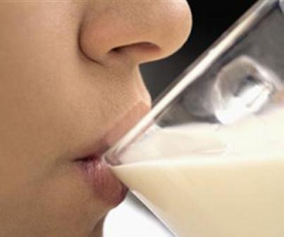 Sữa chứa độc tố Aflatoxin hàm lượng cao có nguy cơ gây ung thư