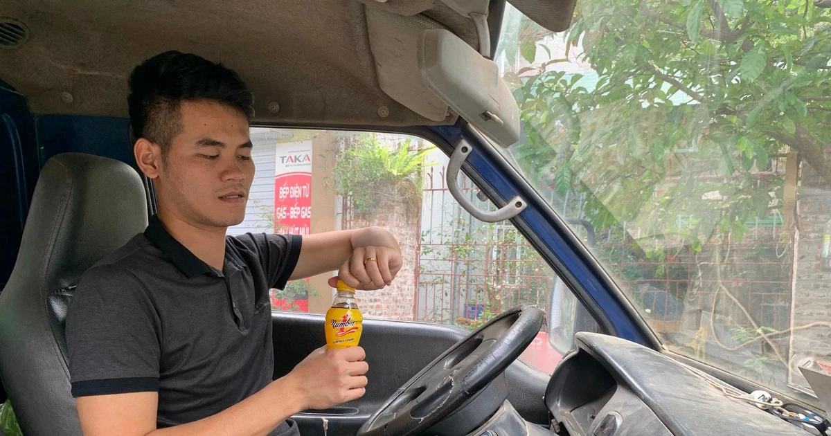 Câu chuyện sau vô lăng – Một ngày làm tài xế xe tải đường dài