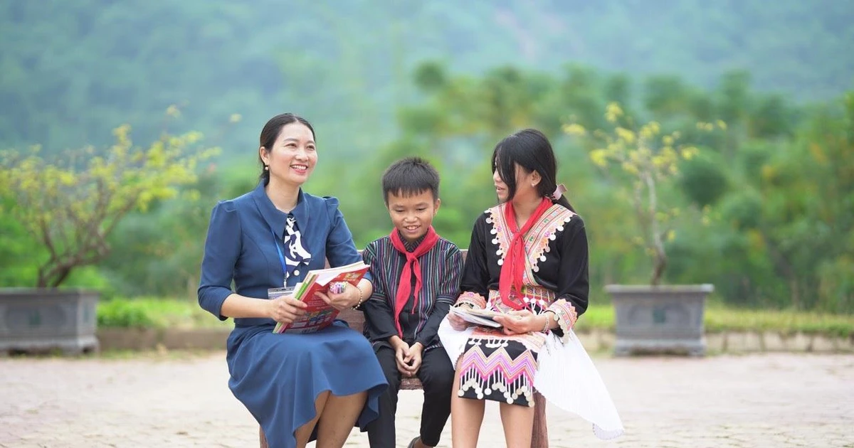 Dạy HS bằng tất cả lương tâm nghề nghiệp, nghề giáo là cho đi không cần ...
