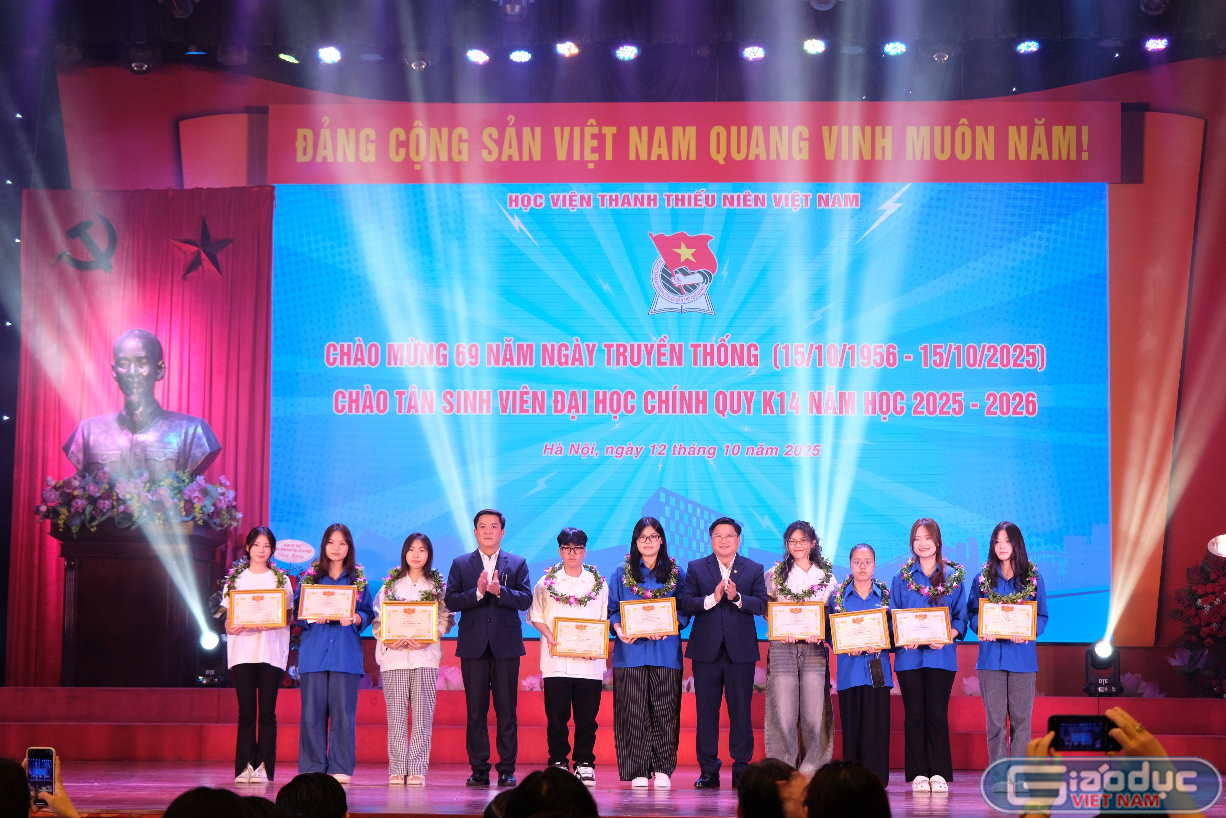 Học viện Thanh thiếu niên VN kỷ niệm 69 năm Ngày truyền thống và chào tân sinh viên khóa 14