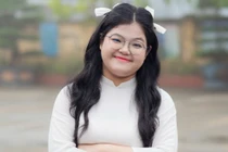 Thủ khoa tổ hợp A00 toàn quốc đạt điểm tuyệt đối nhờ bí quyết học “chắc kiến thức”