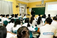 Bộ GDĐT trả lời kiến nghị của cử tri về dạy thêm, học thêm và sách giáo khoa
