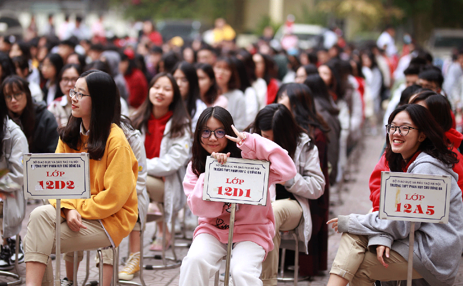 Thành phần tham gia Hội đồng trường có thêm đại diện học sinh, đại diện cha mẹ học sinh, mặc dù 2 thành phần này không hiểu nhiều về nhà trường, nhưng đây là 2 kênh phản biện thông tin. Ảnh minh họa. Thành phần tham gia Hội đồng trường có thêm đại diện học sinh, đại diện cha mẹ học sinh, mặc dù 2 thành phần này không hiểu nhiều về nhà trường, nhưng đây là 2 kênh phản biện thông tin. Ảnh minh họa.