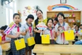 Hơn 34 năm gắn bó với giáo dục, cô giáo Thơm luôn tâm huyết, sáng tạo vì học sinh