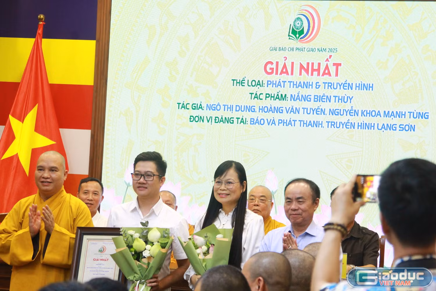 gdvn-trao-giai-bao-chi-phat-giao-2025-6.jpg