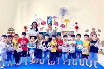 Cô trò học sinh Trường mầm non Hoa Phượng (thành phố Tuyên Quang, tỉnh Tuyên Quang). Ảnh website trường