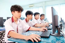 Tin học thành môn bắt buộc: Cú hích với chương trình dự bị đại học và học sinh DTTS