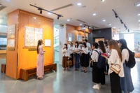 Từ ngôn từ đến nhân tính: Sứ mệnh người thầy thời AI