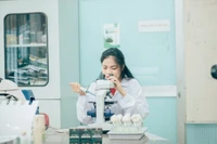 Cấp học bổng toàn phần cho nghiên cứu sinh thực sự sẽ mang lại sức bật chiến lược