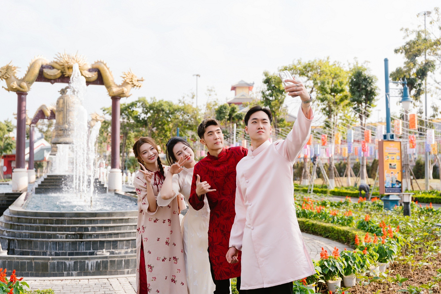 Dịp đầu xuân thời tiết dễ chịu là thời điểm lý tưởng cho du khách vui chơi ngoài trời. sun-world-ha-long-4.jpg