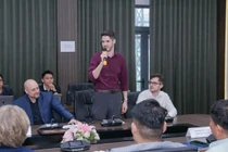 Miễn, giảm thuế thu nhập sẽ tạo đòn bẩy để thu hút chuyên gia quốc tế đến Việt Nam